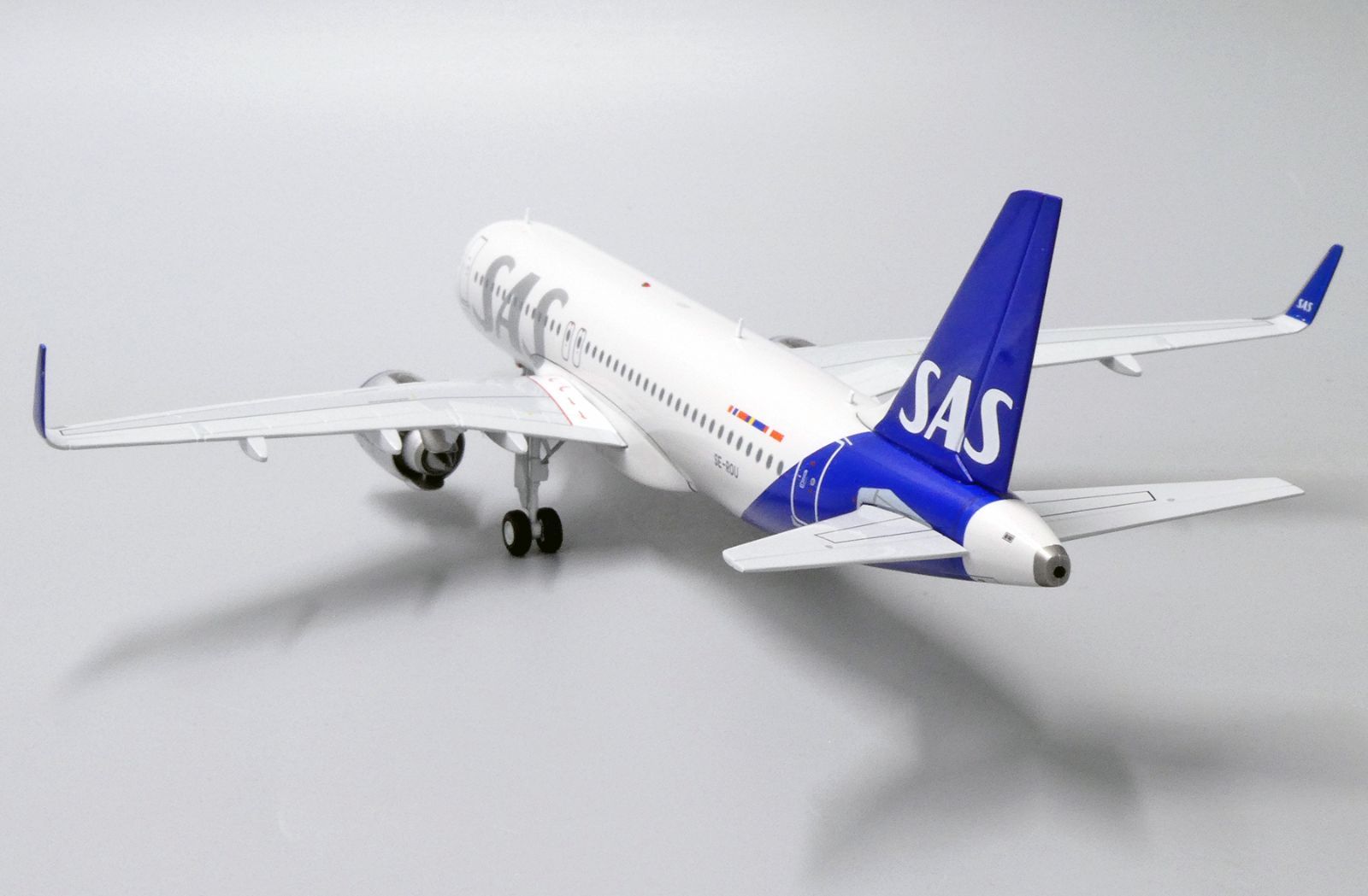 Jcwings スカンジナビア航空 A320neo SE-ROU 1/200 XX2419 - メルカリ