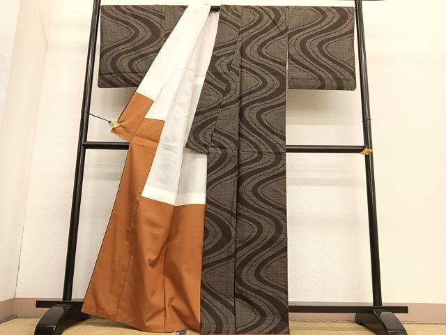 平和屋着物○本場大島紬 120亀甲 流水文 正絹 逸品 BAAT6640hv - メルカリ 