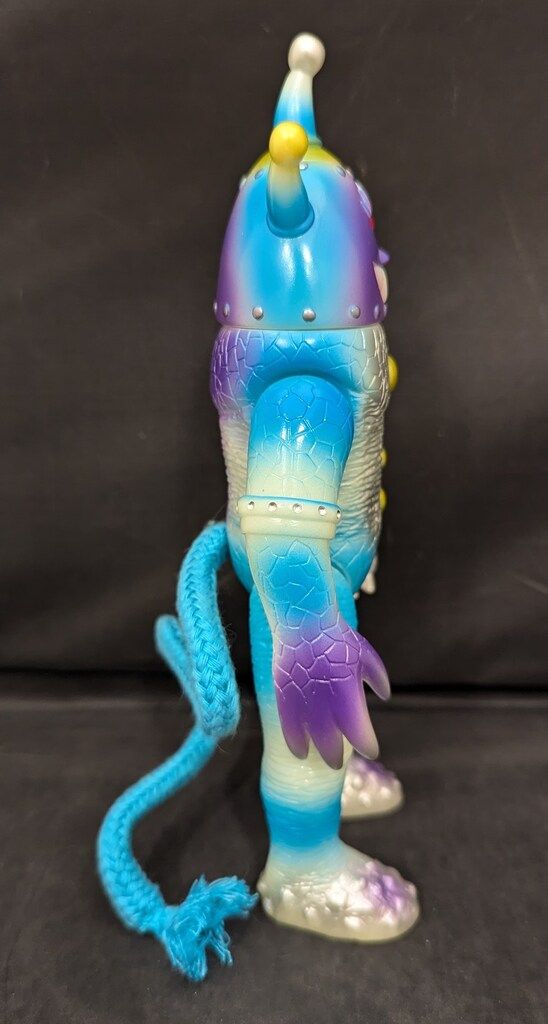 鶴脛玩具 凶悪鉄怪獣 デルタ 夜光版 - メルカリ