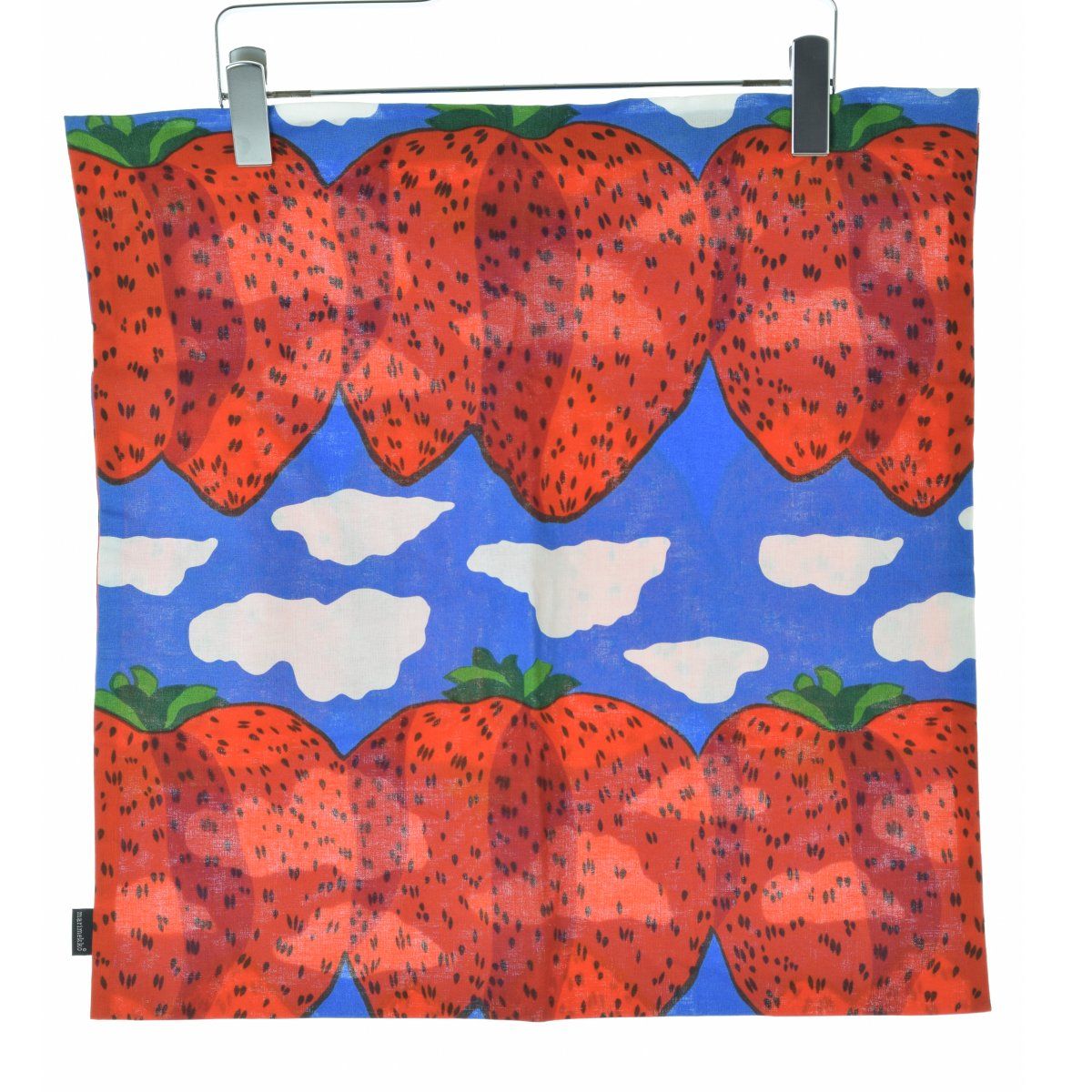 MARIMEKKO】Mansikkavuoret マンシッカヴオレット イチゴ クッション