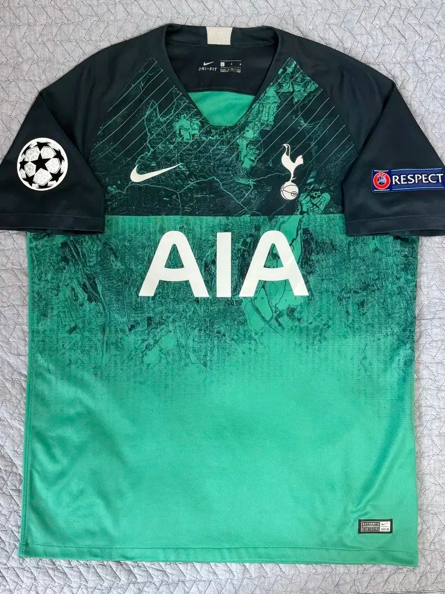 トッテナム ルーカス・モウラ オーセンティックユニフォーム 19/20サードL トッテナム ルーカス・モウラ オーセンティックユニフォーム 19