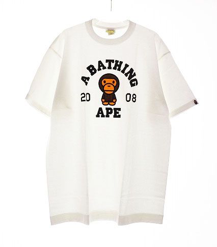 アベイシングエイプ A BATHING APE BABY MILO 2008 Tee L マイロ プリント カレッジ ロゴ カレンダー ホワイト 白【ブランド古着ベクトル】【中古】240621