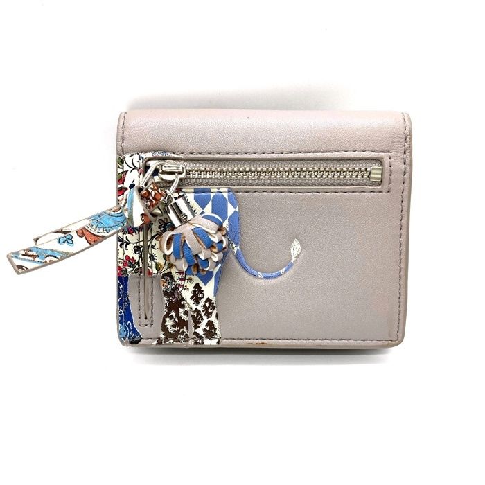 ☆TORY BURCH トリーバーチ 二つ折り財布 像刺繡 グレー - メルカリ