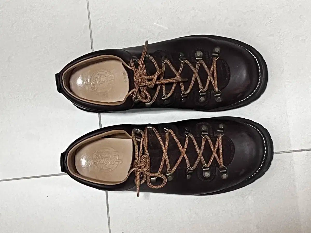 ビーマス ノルマ マウンテンブーツ