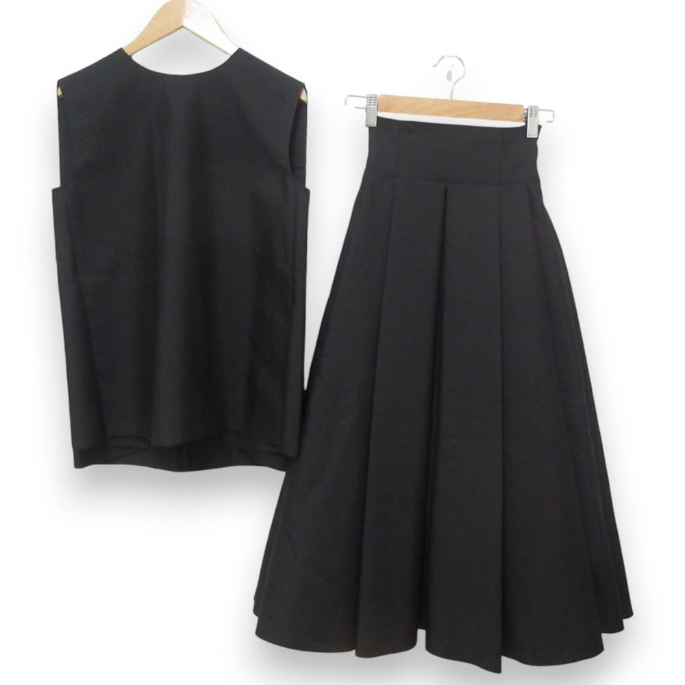新品未使用 ADORE シルク濃紺ブラウス（セール】 《BLACK LABEL