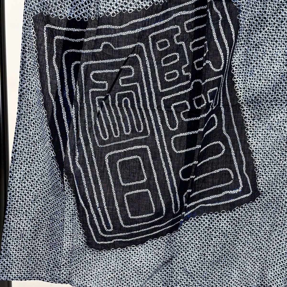 男着物 身丈137.5cm 裄丈64.5cm S 絞り浴衣 文字 紺色 綿 名品
