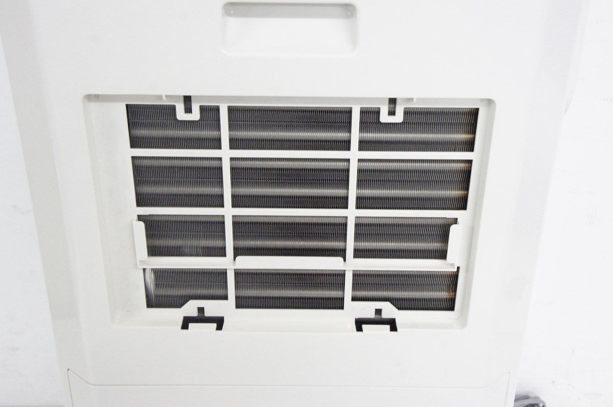 【中古】CORONAコロナ 冷風・衣類乾燥除湿機 どこでもクーラー コンプレッサー式 木造11畳?鉄筋23畳 CDM-F1020 Amazon | CORONA(コロナ) 冷風・衣類乾燥除湿機 スポット