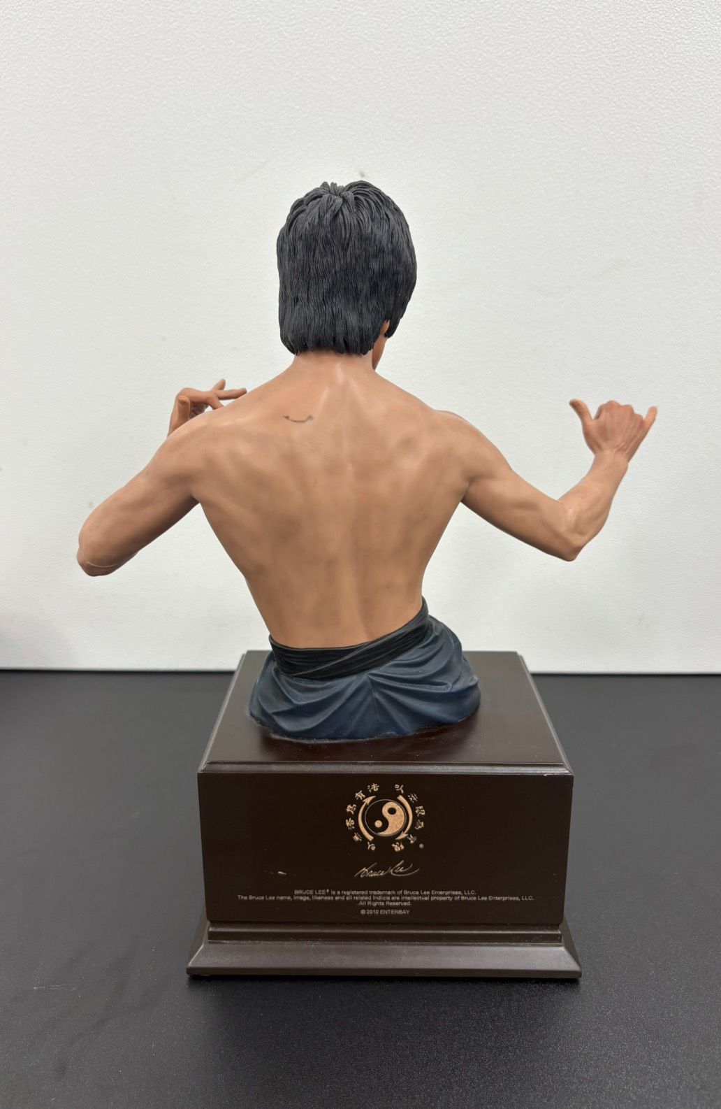 J03-114】ブルースリー 燃えよドラゴン エンターベイ 1/4 フィギュア