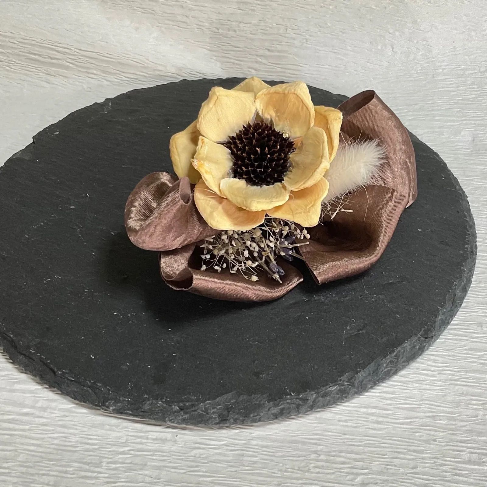 最適な材料 新品 未使用 花屋が作った コーム髪飾り アネモネ ヘアピン Khamsarngor Com Khamsarngor Com