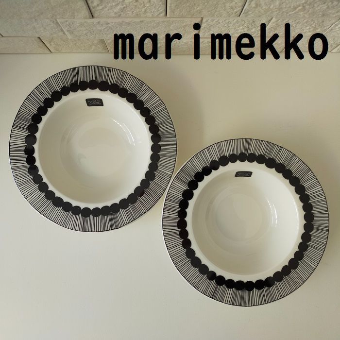 マリメッコ　メラミンプレート２枚セットキッチン/食器