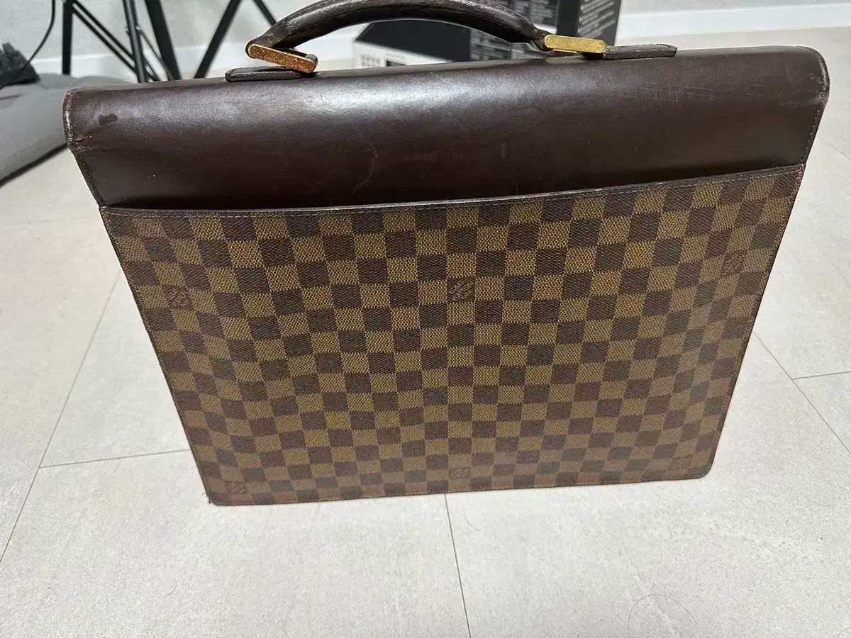 Louis Vuitton PDV GM ビジネスバッグ ダミエ・エベヌ Louis Vuitton PDV GM ビジネスバッグ ダミエ・エベヌ