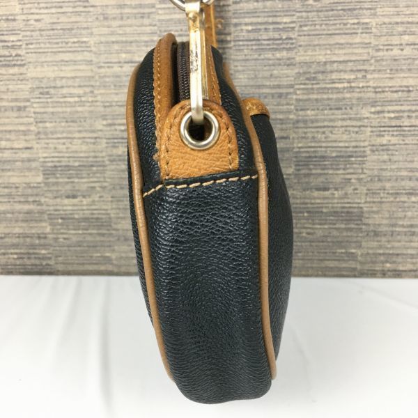 LEONARD/レオナール　ポシェット/ショルダーバッグ　カバン/鞄　イタリア製　管NO.YB19-32 LEONARD/レオナール ポシェット/ショルダーバッグ カバン/鞄