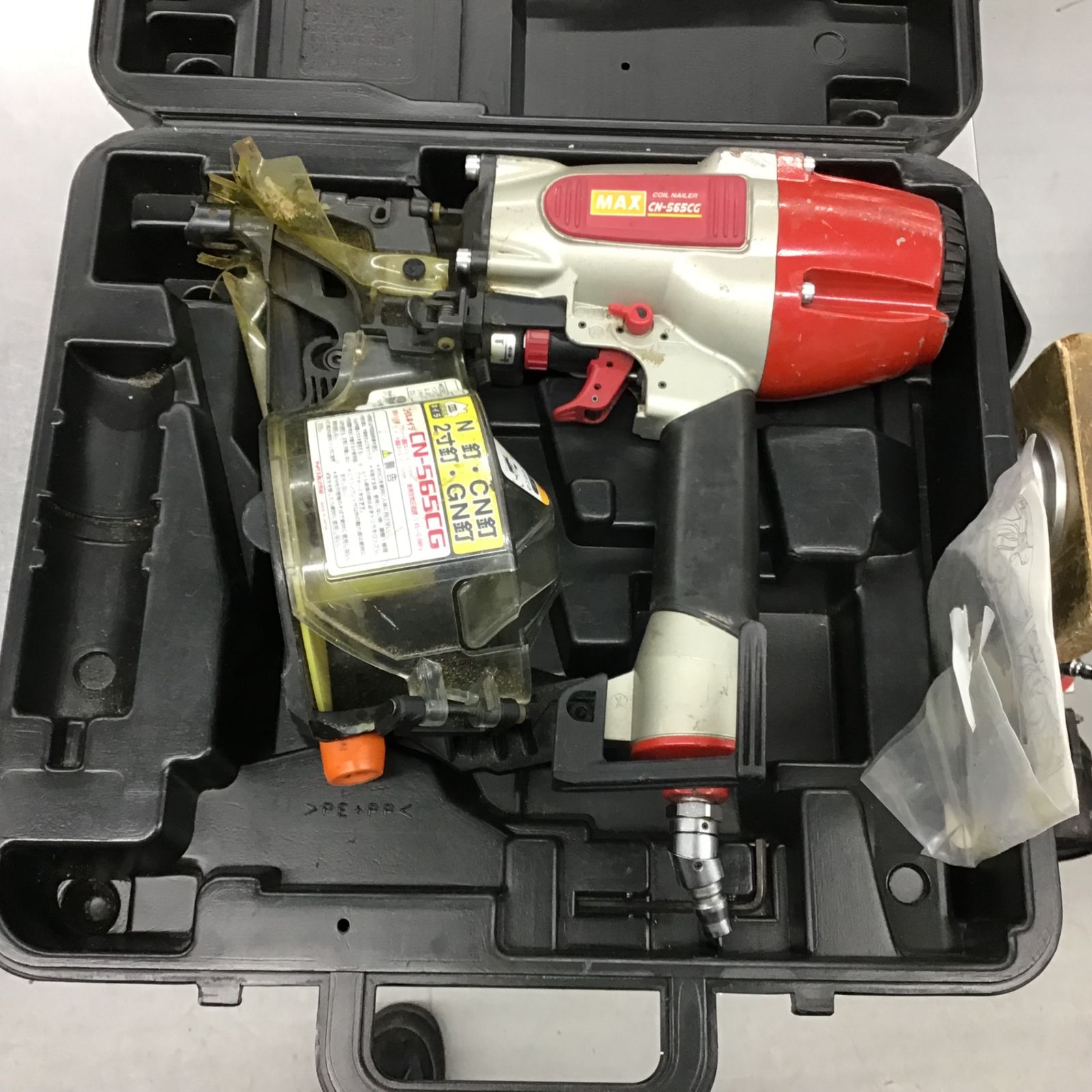 MAX CN-565CG 65 釘打ち機 Amazon | マックス(MAX) 常圧コイルネイラ CN-565CG | エア釘打機