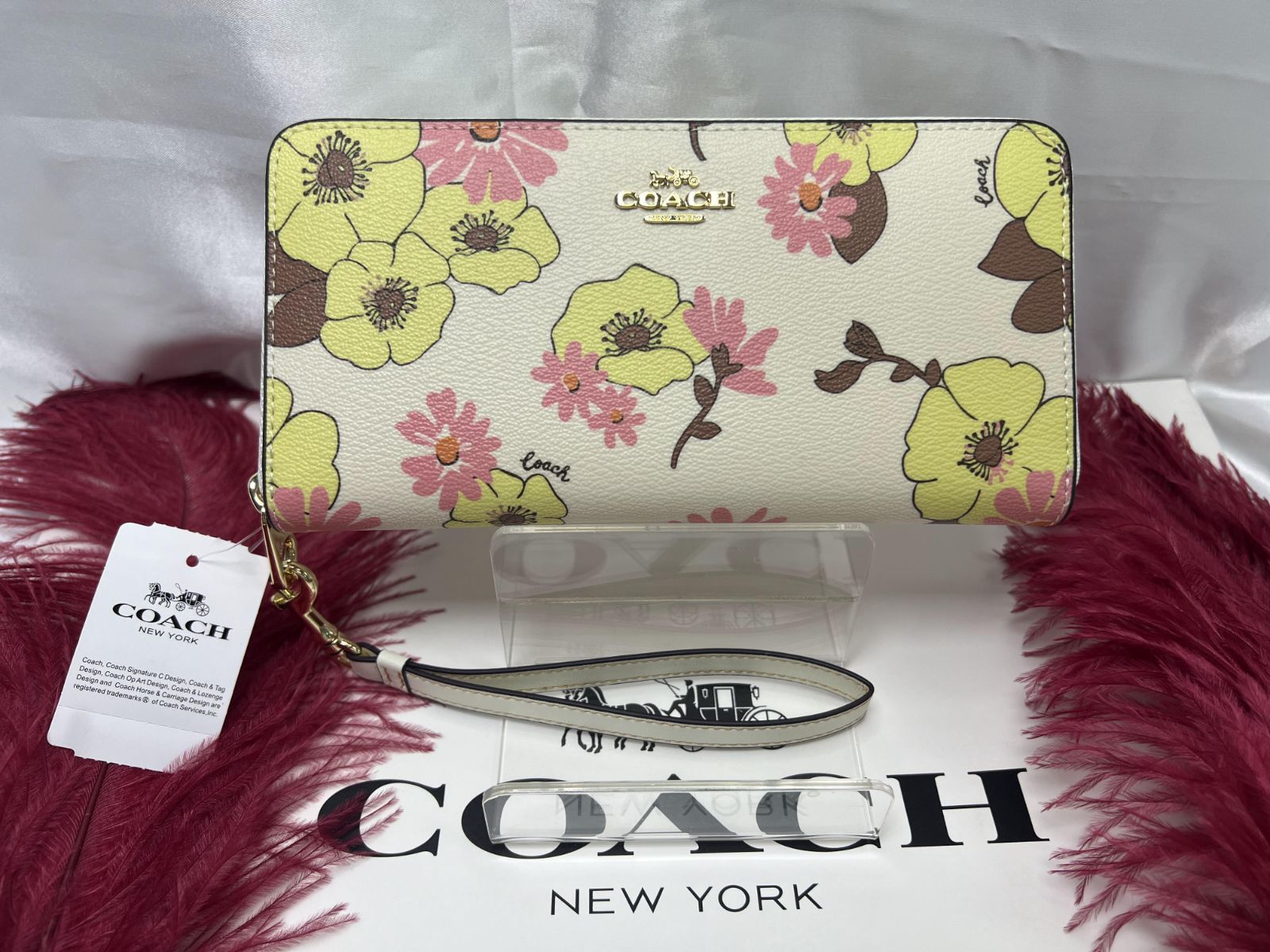 COACH 財布 コーチ 長財布 アコーディオン 長財布 フローラル クラスター プリント 花柄プレゼント 贈り物 ギフト 誕生日 長財布 レディース 新品未使用 ファッション ブランド  B170 C17981 06E89D