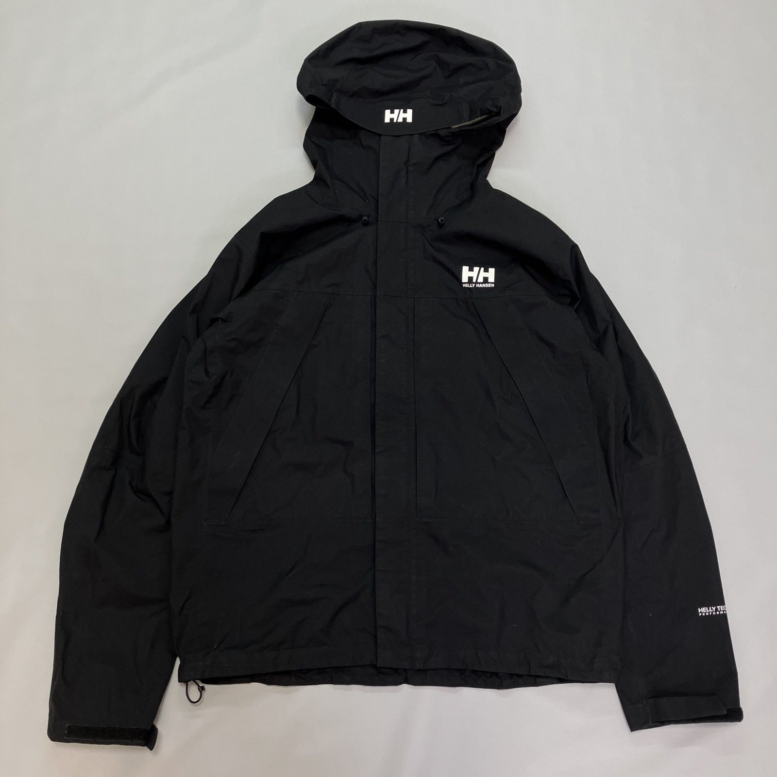 △ HELLY HANSEN ヘリーハンセン マウンテンパーカー ワンポイントロゴ パーカー ジップアップ 黒 アウター 古着 ブラック サイズL メンズ 0.39kg