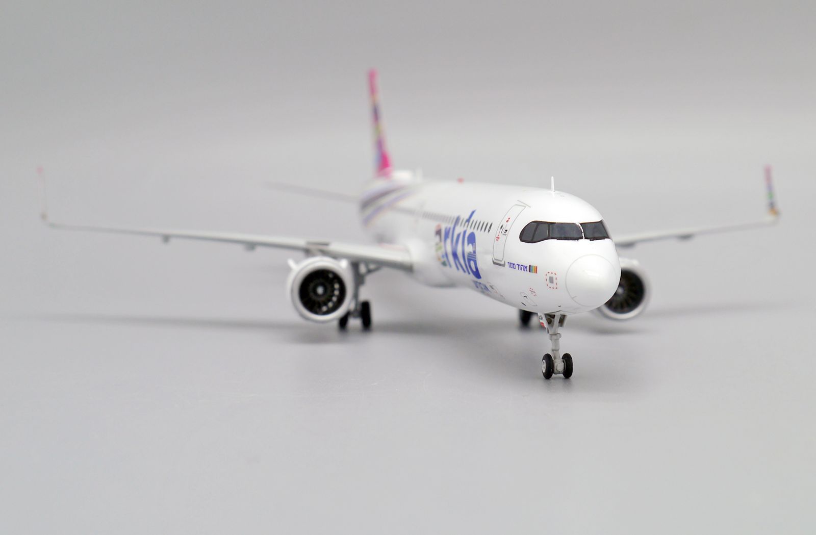 Jcwings アルキア・イスラエル航空 A321neo 4X-AGH1/200