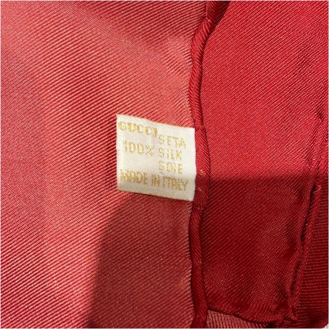 GUCCI グッチ 花柄シルクスカーフ レディース ホワイト×ボルドー ー WWW_OLIVIERBERNSTEIN_COM