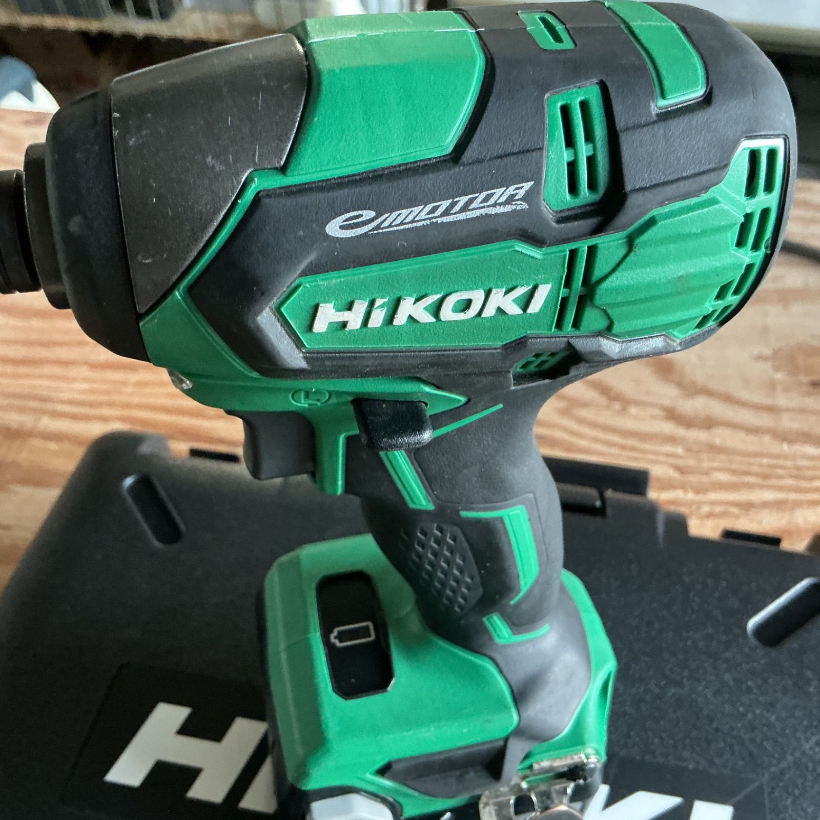 品 ハイコーキコードレスインパクトドライバ