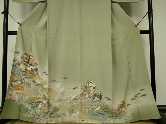 kuin 訪問着 金彩加工 刺繡 淡いピンクベージュ 花喰い鳥 雪輪文 訪問着 金彩加工 刺繡 淡いピンクベージュ 花喰い鳥 雪輪文