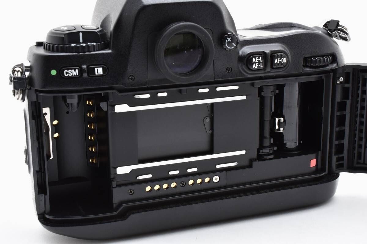 Nikon F100 フィルム一眼レフカメラ ボディのみ カメラ ☆良品☆ ニコン Nikon F100 ボディ フィルム一眼レフカメラ