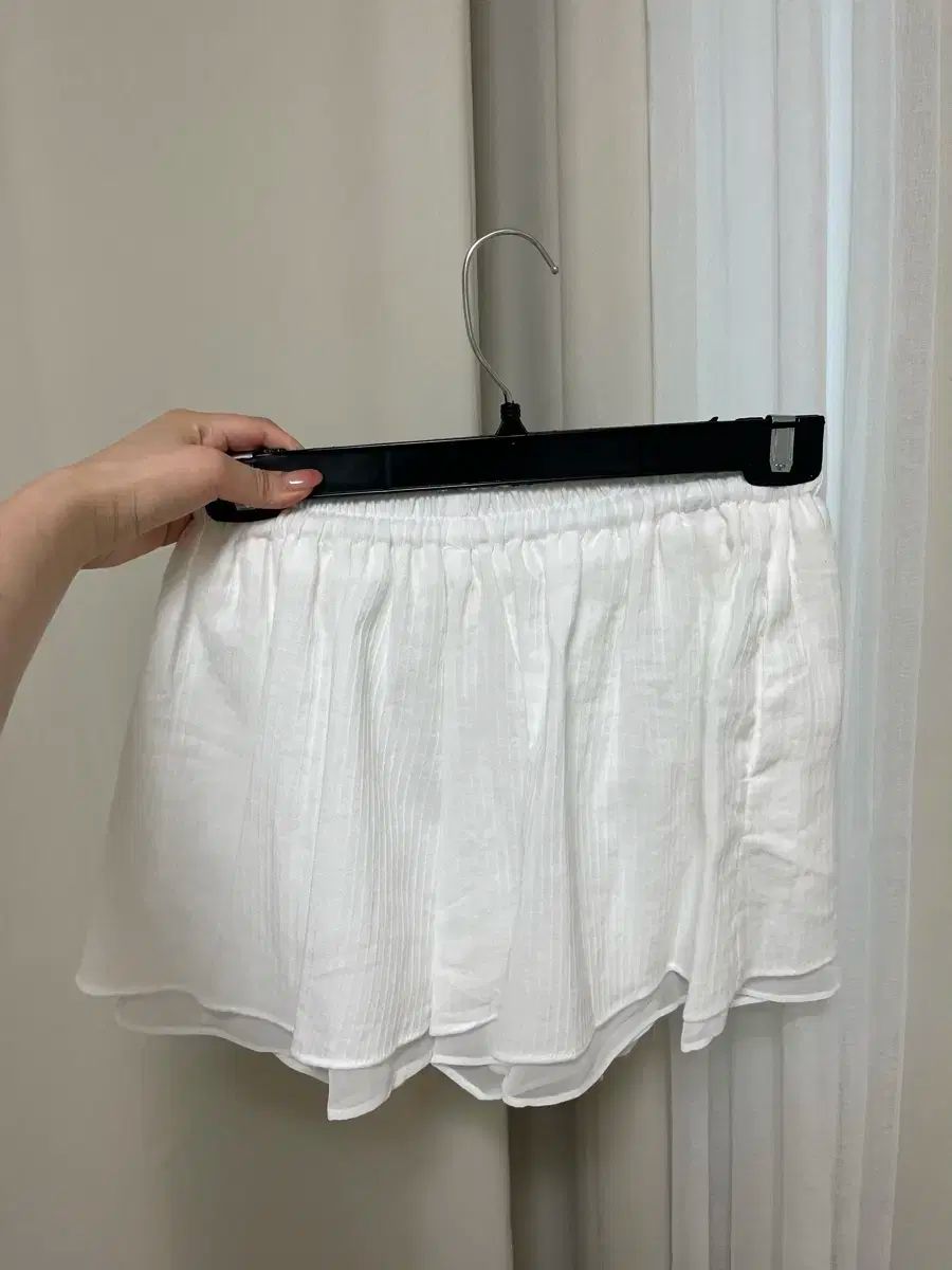 ショートパンツ