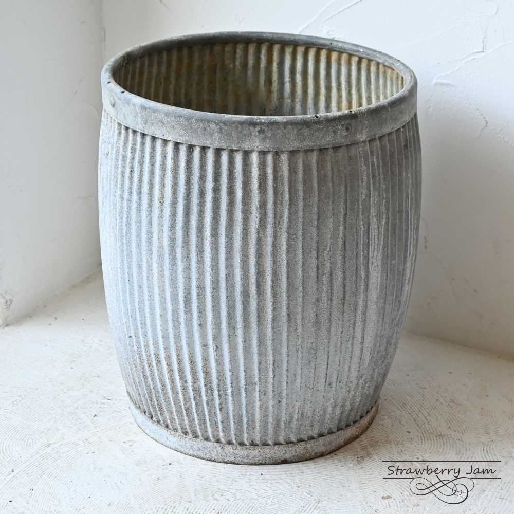 【537】リメイク鉢☆デコパージュ鉢三河焼素焼き植木鉢4.5号鉢　底穴大きめ 537】リメイク鉢☆デコパージュ鉢三河焼素焼き植木鉢4.5号鉢 底穴