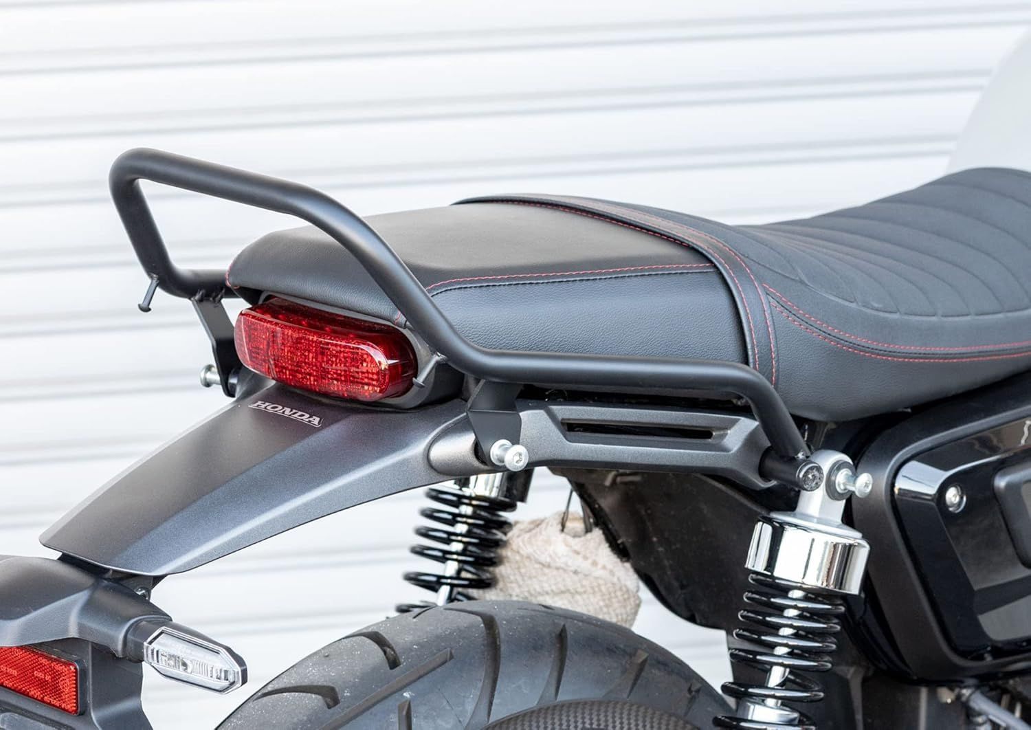 スチール製マットブラック仕上げ HONDA