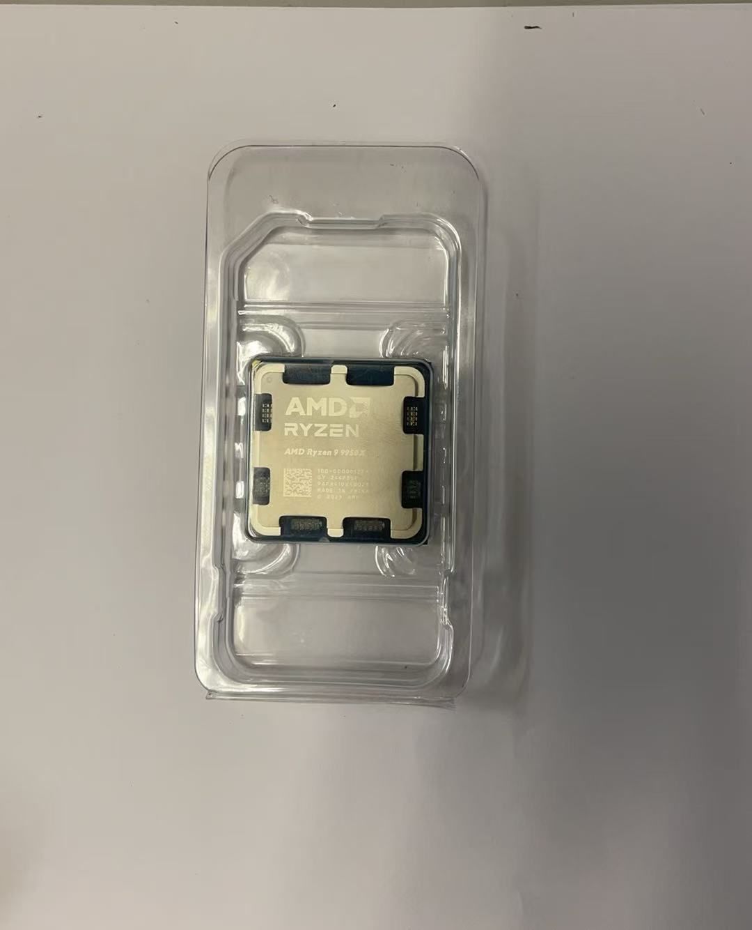 新品未使用 化粧箱なし 【国内正規品】Ryzen 9 9950X - メルカリ