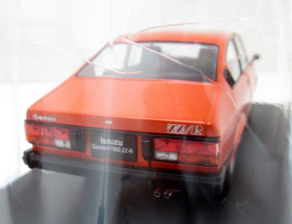 アシェットコレクションズ 1/24国産名車コレクション いすゞ