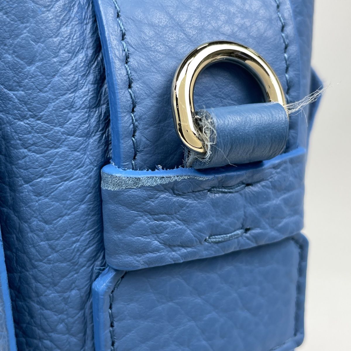 美品 フルラ カプリッチョ ハンドバッグ ショルダーバッグ 2WAYバッグ 水色 フルラ Furla カプリッチョ M ホーボー ハンドバッグ 2WAY