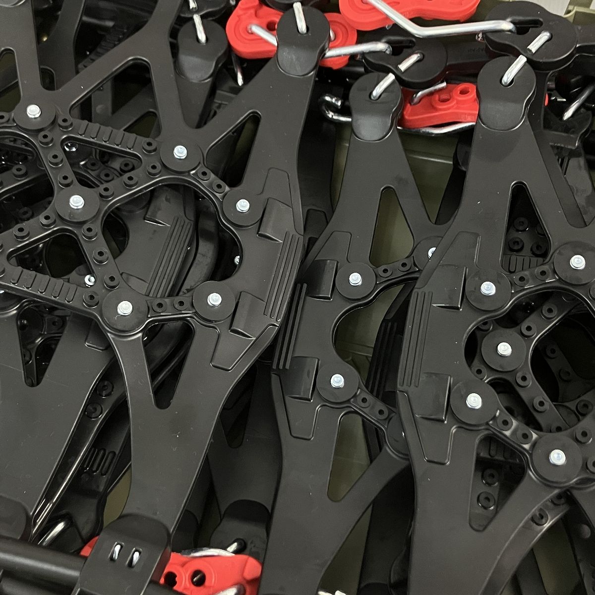 未使用 BIATHLON QE5 QUICK EASY 非金属タイヤチェーン 簡単装着