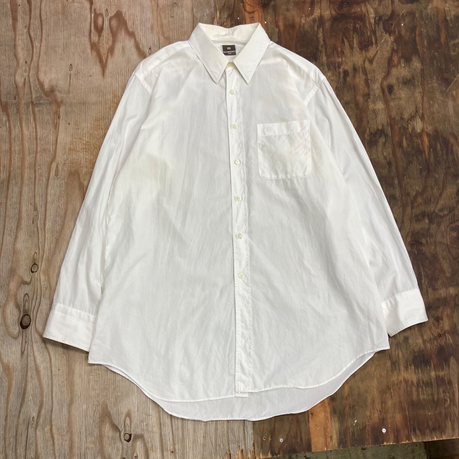 GIVENCHY - 古着 GIVENCHY ジバンシィ 90s 日本製 オールド 幾何学柄 長袖 オーバーサイズ シャツ 42 パープル 肩パッド付き レディース 楽天市場】古着 GIVENCHY ジバンシィ 90s 日本製 オールド 幾何