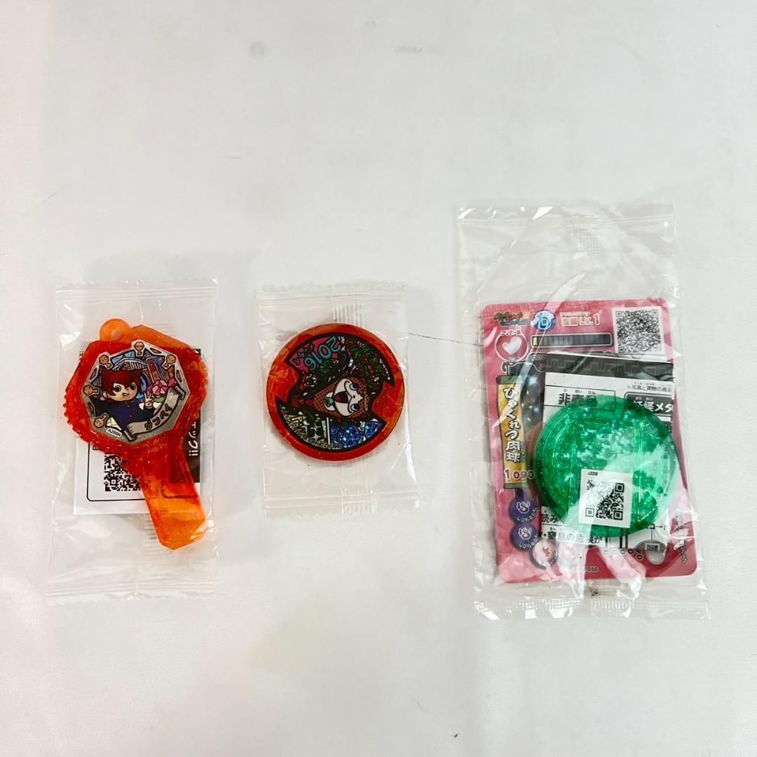 OneMall provides Mercari products: 妖怪ウォッチ 腕時計2個 メダル