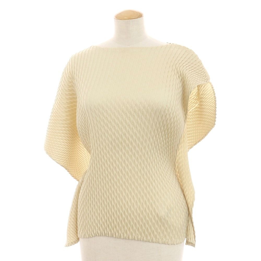 ISSEY MIYAKE - 【中古】イッセイミヤケ ISSEY MIYAKE 2024年春夏 ブリーツ ブラウス クリームベージュ系【サイズ表記なし（L位）】【レディース】 中古】イッセイミヤケ ISSEY MIYAKE 2024年春夏 ブリーツ