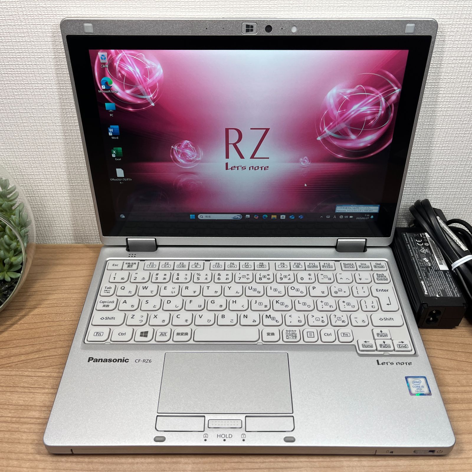 Simモデル＞0247 軽量 Panasonic レッツノート CF-RZ6 8GB/SSD256 i5