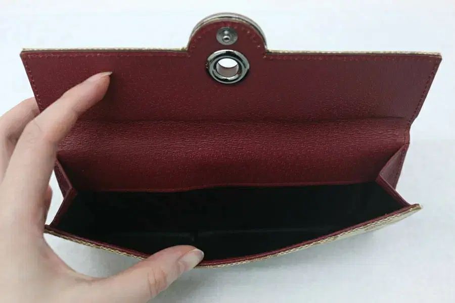 グッチ 女性用長財布