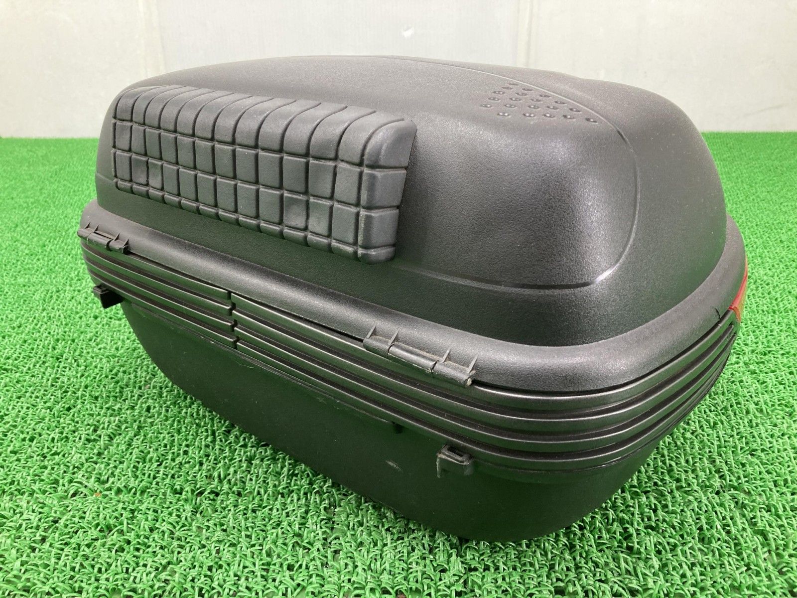 GIVI製 トップケース 社外 バイク 部品 ストップランプ付き コケキズ 