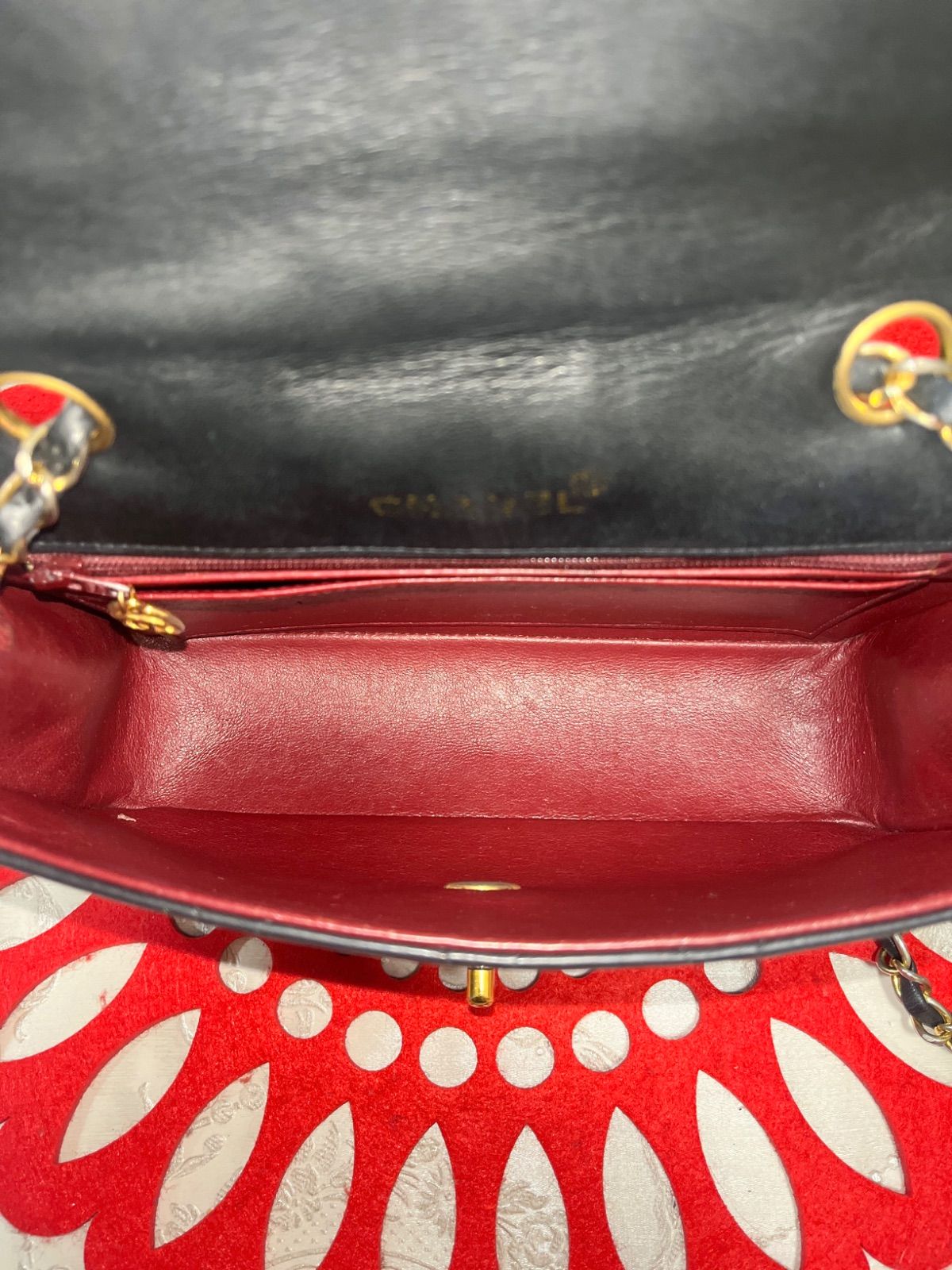 極上美品 シャネル CHANEL デザイン フラップ シングルフラップ 063 極上美品 シャネル CHANEL デザイン フラップ シングルフラップ
