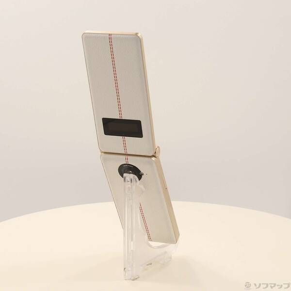 中古品〕 Mode1 RETRO II 64GB シープホワイト MD-06P SIMフリー