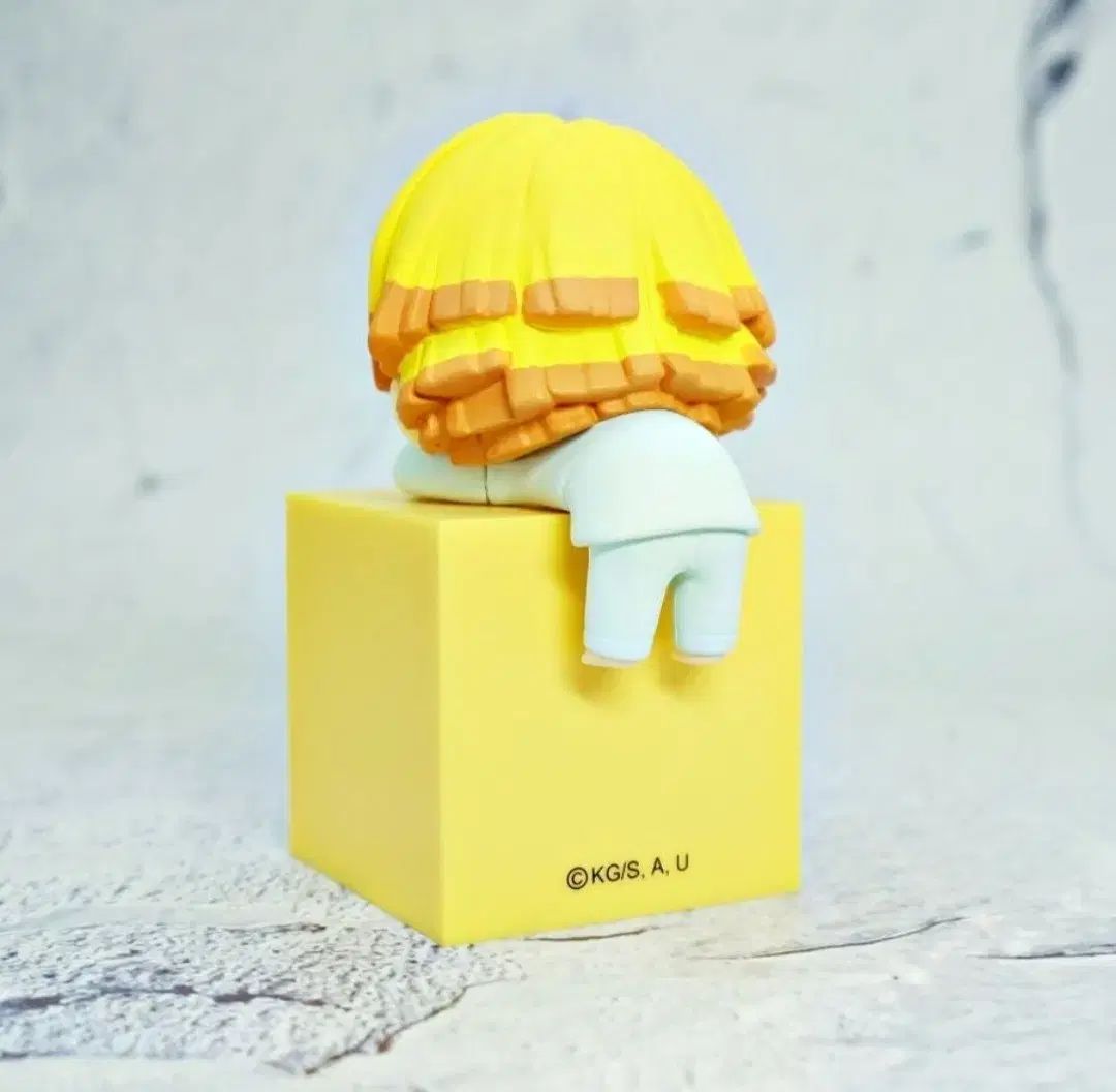 アイテム FURYU フリュー 鬼滅の刃 我妻 善逸 フィギュア ひっかけ