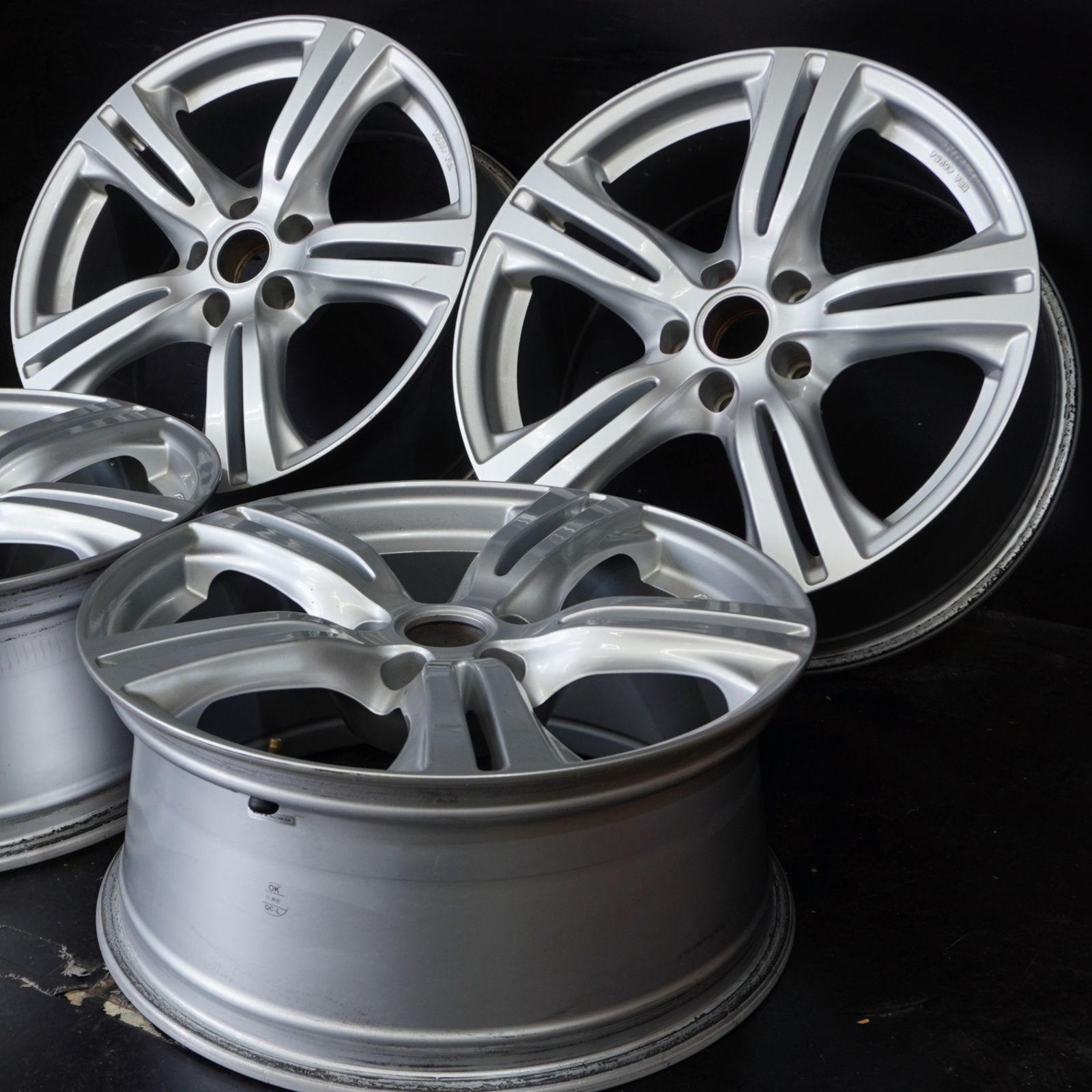 阿部商会 ATS ペガサス 18×8J 31 112 5H 4本 スタッドレス用に アウディ A5 S5 A8 A7