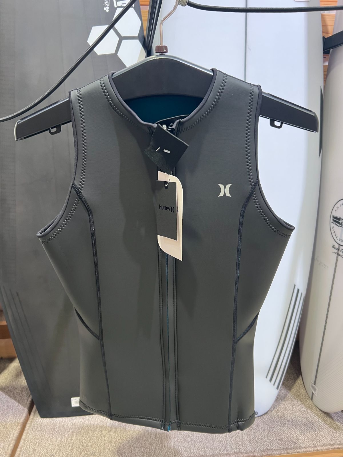 新品未使用品 Hurley【タッパー】 (SizeM) 楽天市場】hurley ウェットスーツ（種類（ウェットスーツ