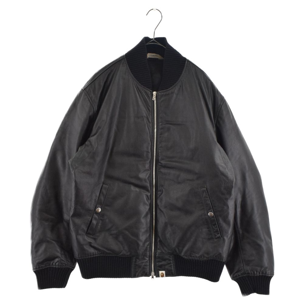 A BATHING APE (アベイシングエイプ) カウレザーボマーダウン 