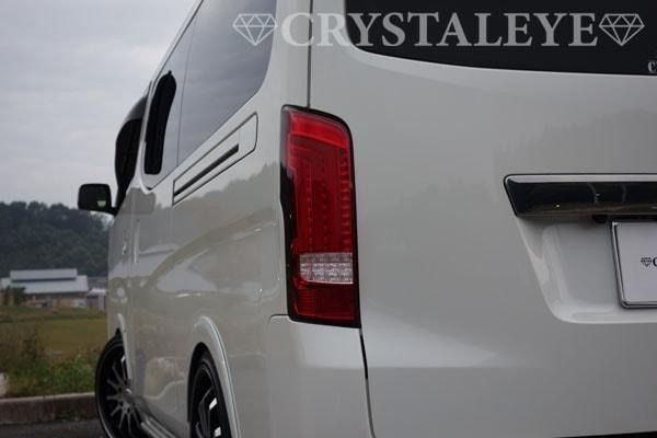クリスタルアイ NV350 キャラバンファイバーフルLEDテールランプ V2