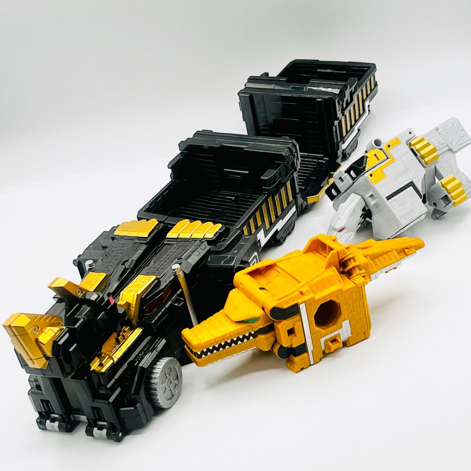 ジュウオウキューブ0〜10 .