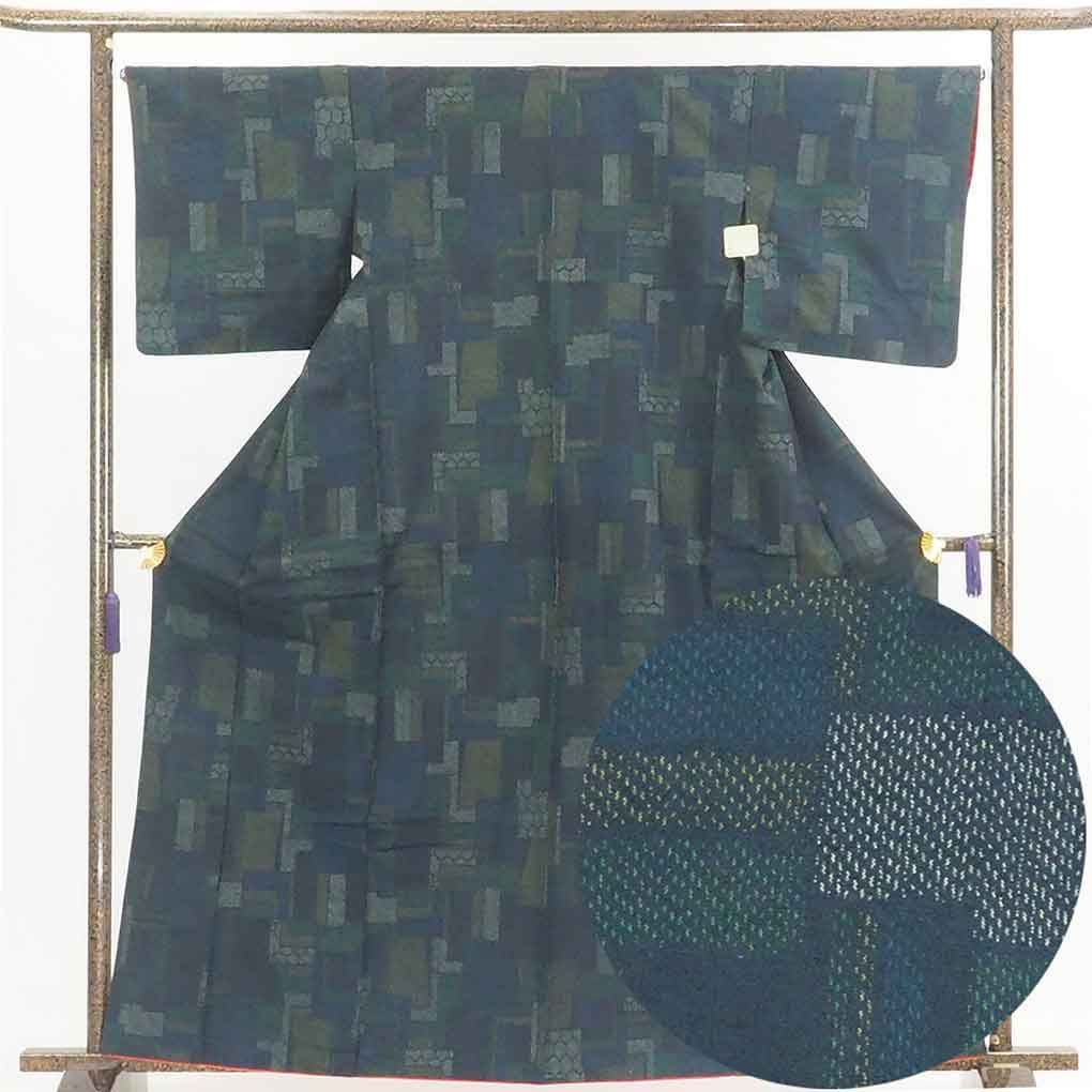 紬 リサイクル着物 身丈162cm 裄63cm 前幅22.5cm 後幅28cm 袖丈47.5cm レディース 袷 格子 裄Mサイズ 秋冬春用 正絹（シルク）紫地 未使用品 紬 身丈162cm 裄66cm 前幅24cm 後幅29cm 袖丈48cm 袷仕立 正絹（シルク