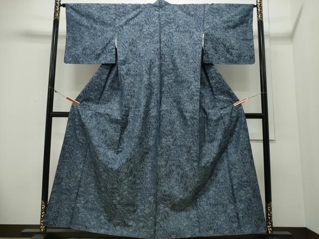 平和屋着物○本場大島紬 更紗花蝶唐草文 正絹 逸品 CAAU2507yc