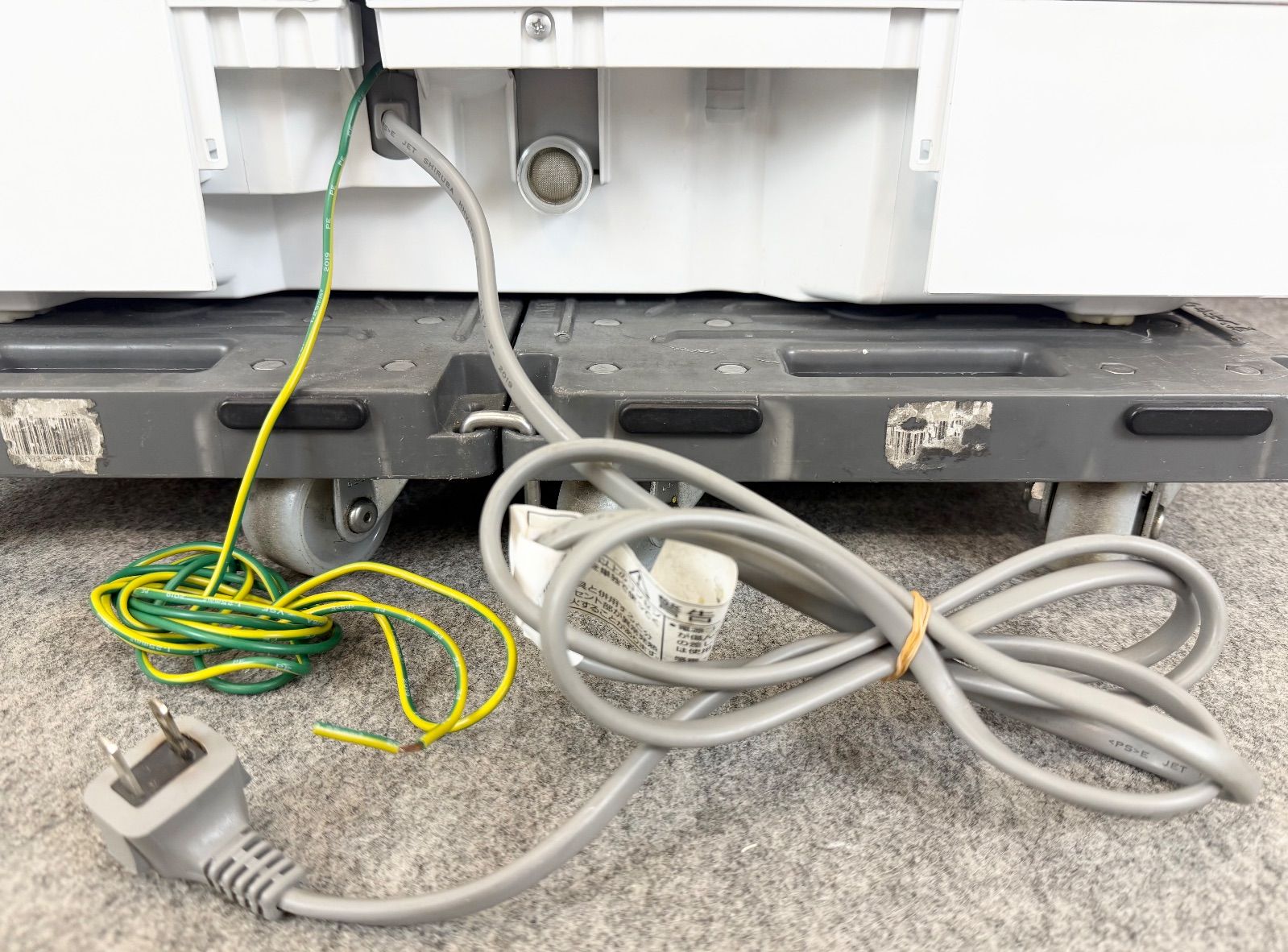 J20CC17 Panasonic パナソニック電気食器洗い乾燥機 NP-TH3 W 2019年製 ホワイト 食洗機 WWW_KANDAIZUMI_COM