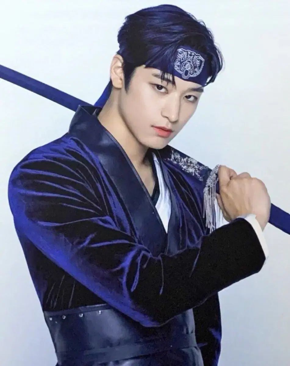 THE BOYZ(ザ・ボーイズ・ドボイズ) ROAD TO KINGDOM ロキン ギャラリー