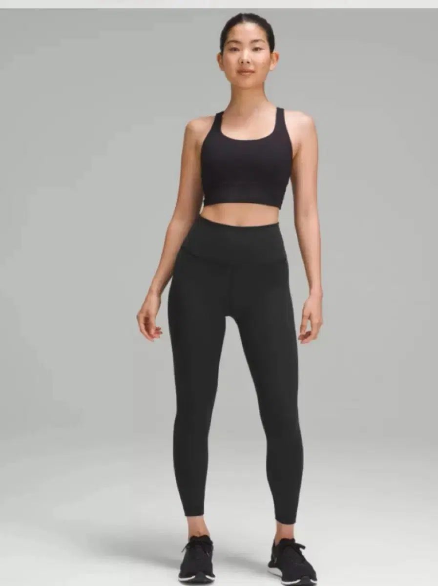 新品タグ付き　ルルレモン　Wunder train ワンダートレイン　レギンス lululemon(ルルレモン) ワンダートレイン レギンス Wunder Train